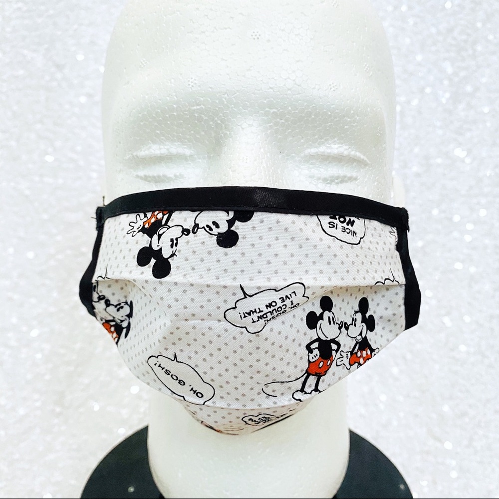 🔴4/$25 mickey & minnie comic book adult face mask